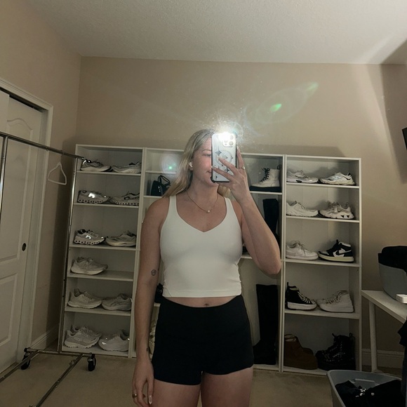 White Lululemon Align Tank Size 8 Worn Once Excellent Condition Like New - Picture 4 of 5
